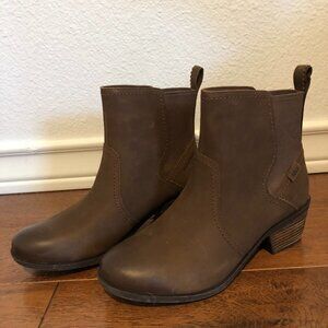 Teva Anaya Boot 9 Bootie Chelsea Brown Heel Waterproof Leather Mid